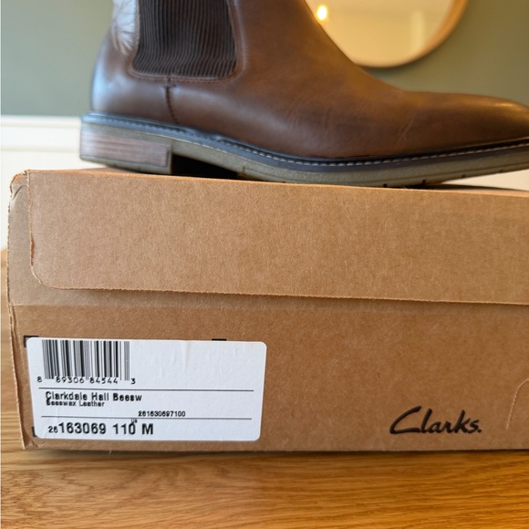 Clarks Men\'s Dark Brown Leather Ankle Boots